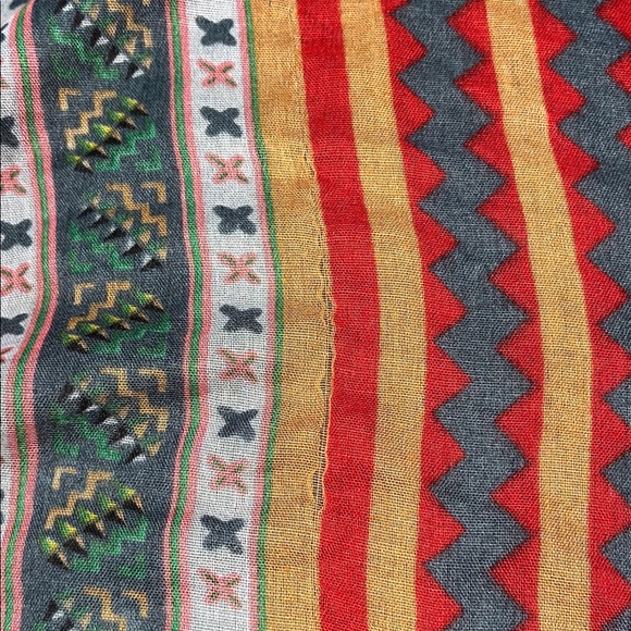 Batik print chiffon scarf beautiful colors - Picture 4 of 5